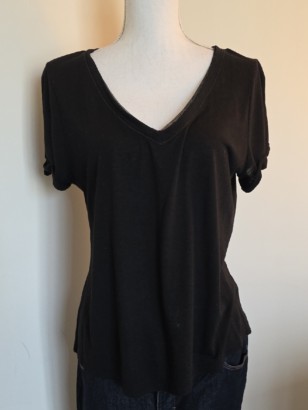 Black V-Neck Short Sleeve Women's Top